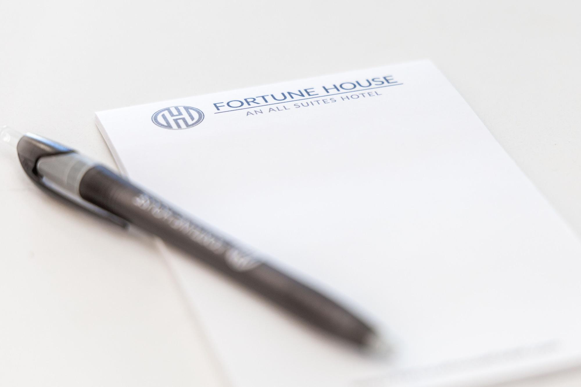 Fortune House Hotel Suites Miami Exterior photo