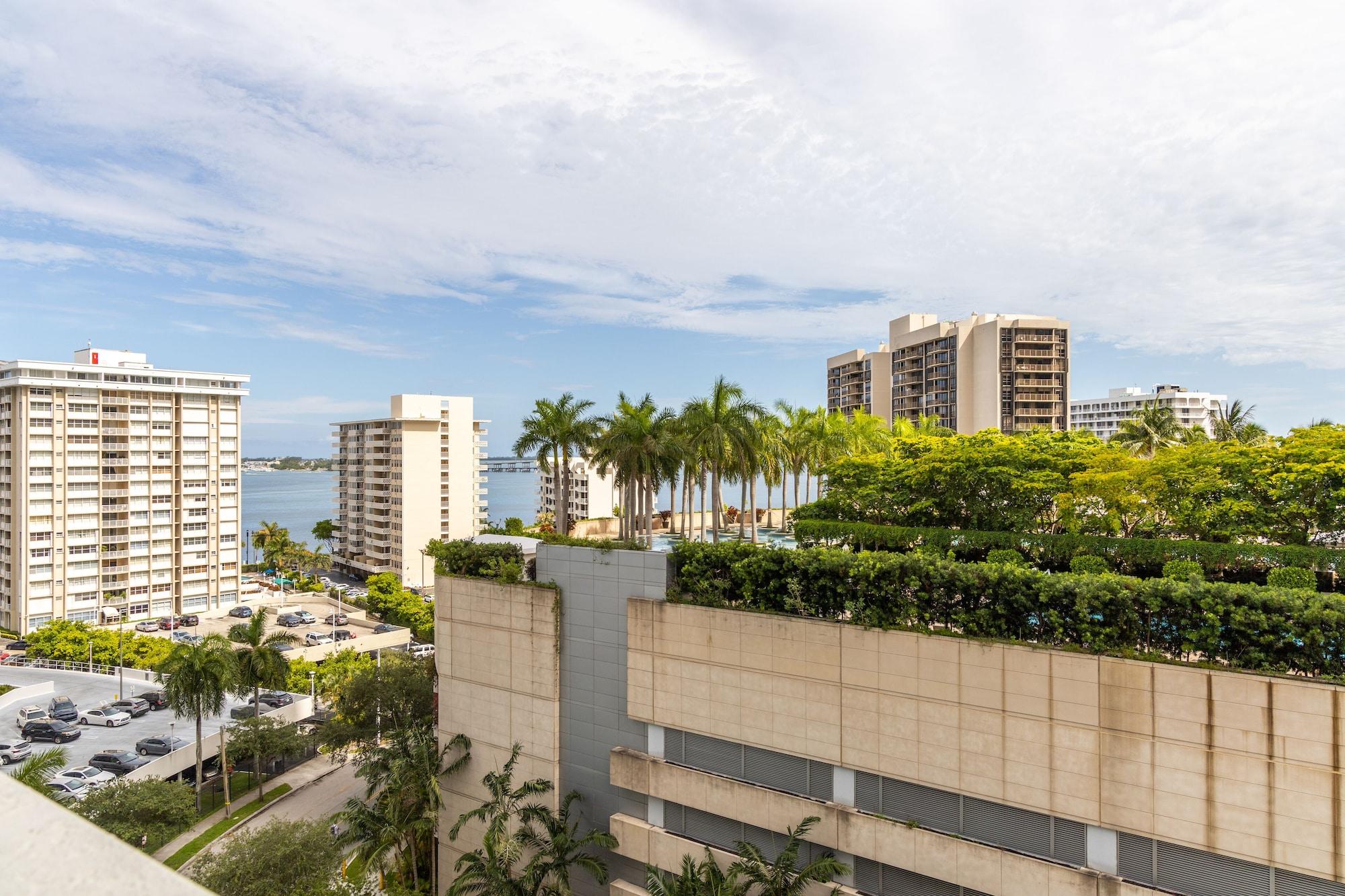 Fortune House Hotel Suites Miami Exterior photo